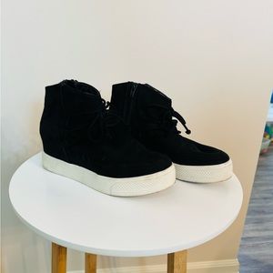 Suede heeled sneakers